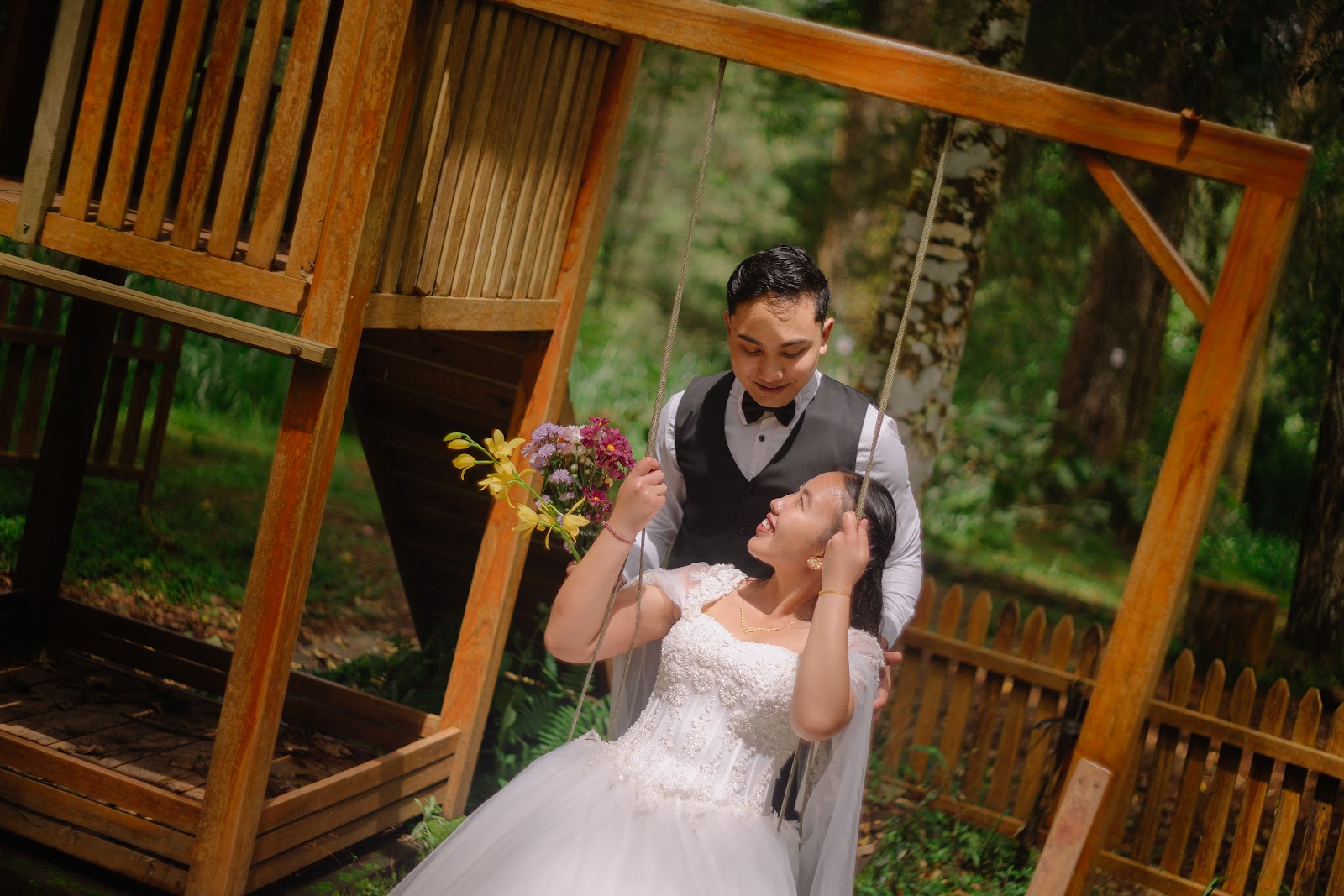Prewedding Photo Left